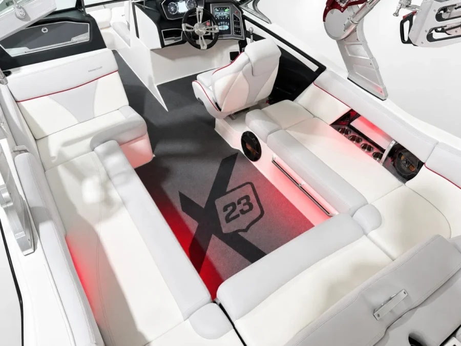 2018-mastercraft-x23-139984-image7.webp