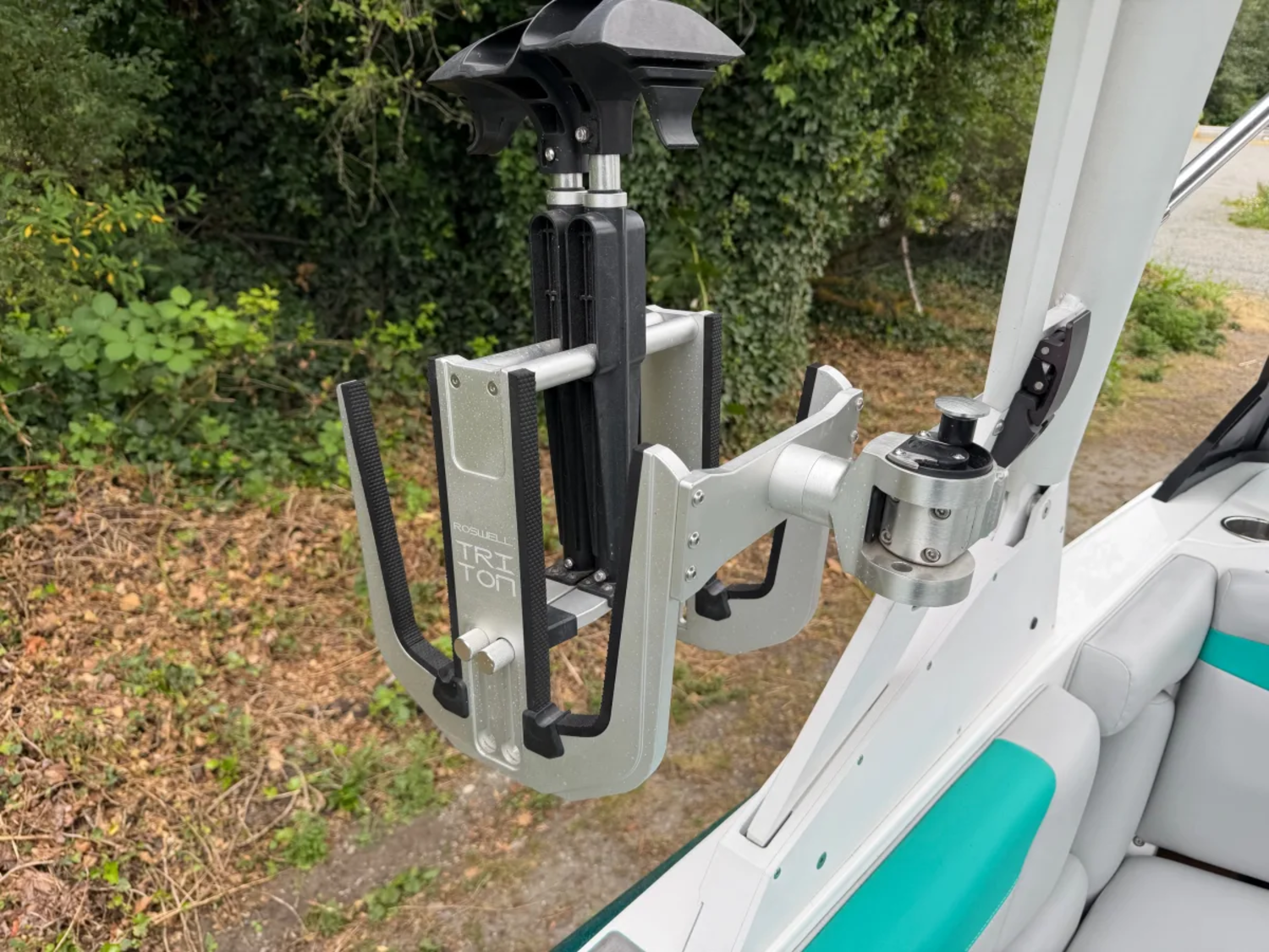 2021 Axis A24