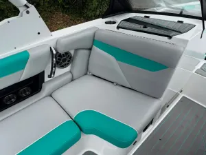 2021 Axis A24 Icon