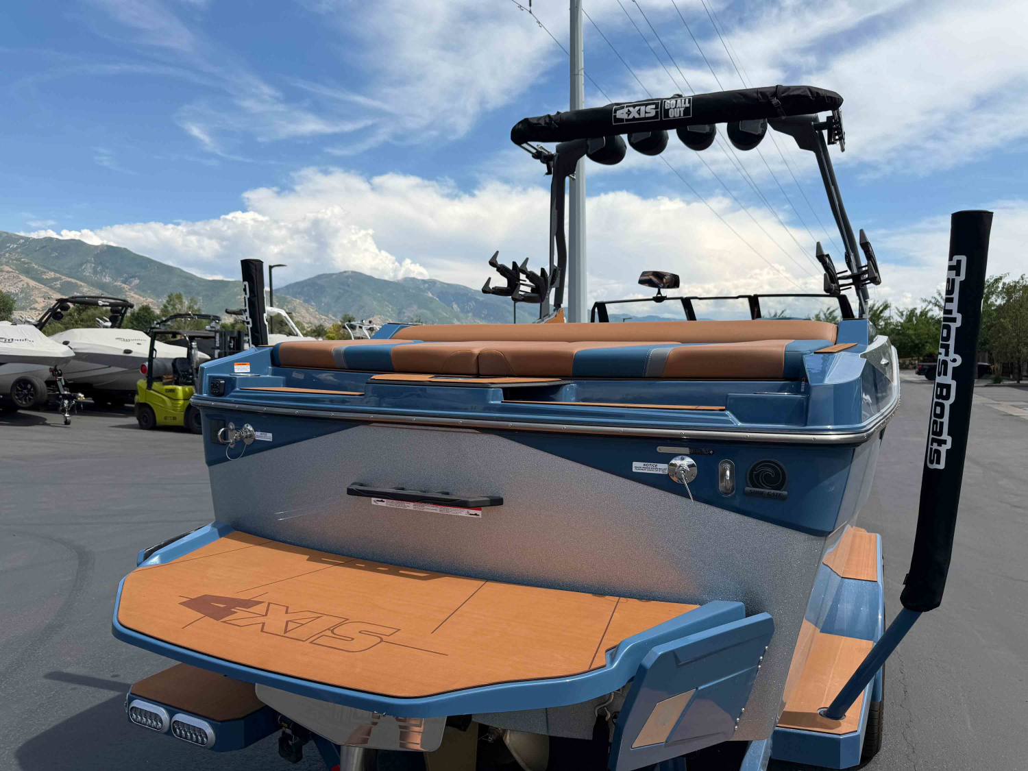 2026 Axis Wake Research T235