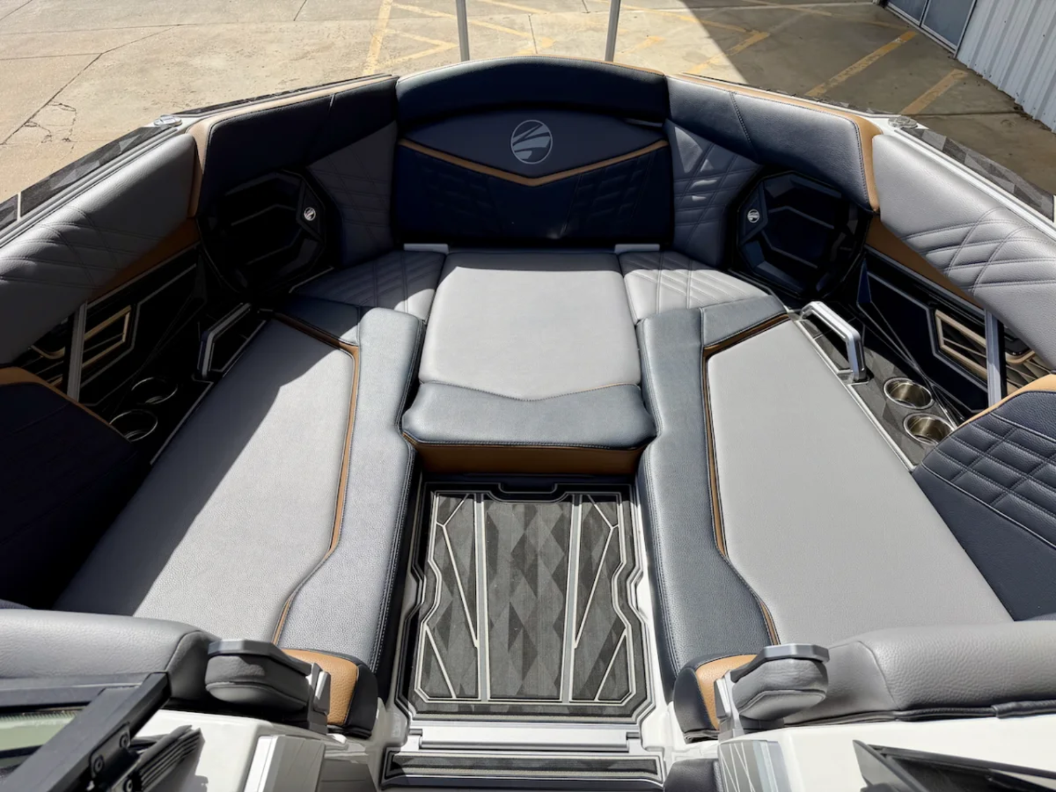 2025 Tige Ultre