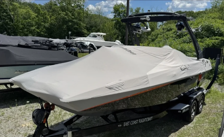 2017-malibu-wakesetter-22-mxz-140034-image7.webp