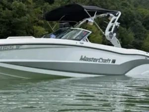2021-mastercraft-xt22-140039-image20.webp