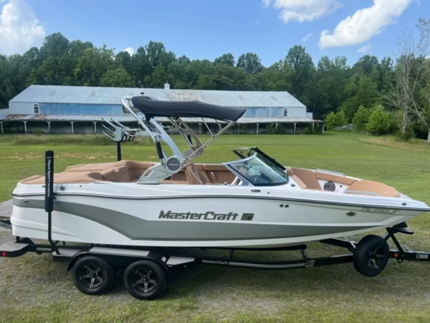 2021 Mastercraft Boats XT22