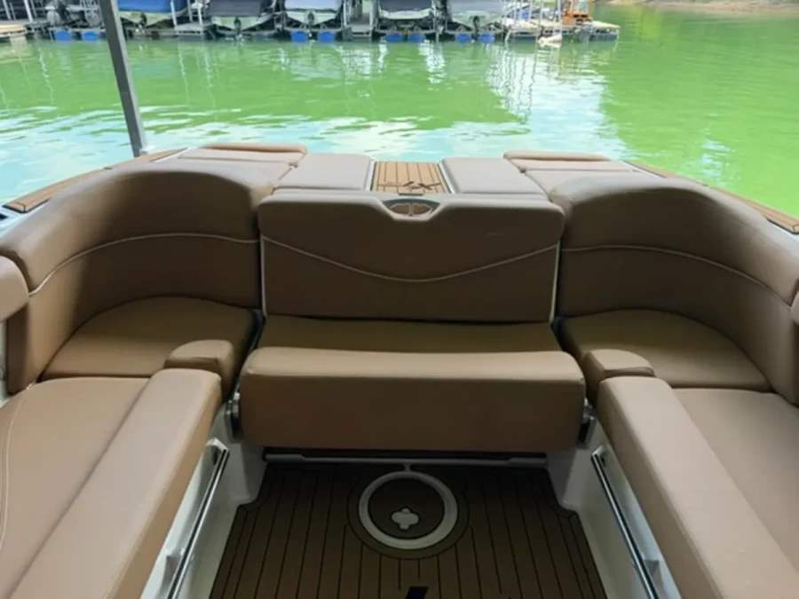 2021-mastercraft-xt22-140039-image9.webp