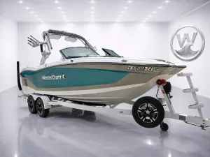 2019-mastercraft-x22-137995-image1.webp