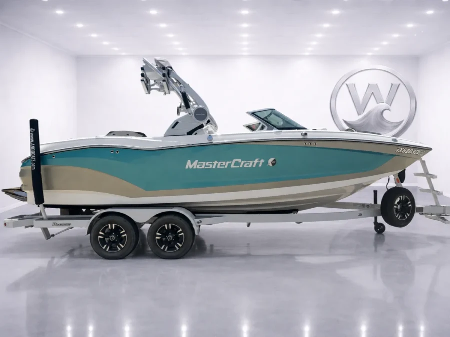 2019-mastercraft-x22-137995-image3.webp