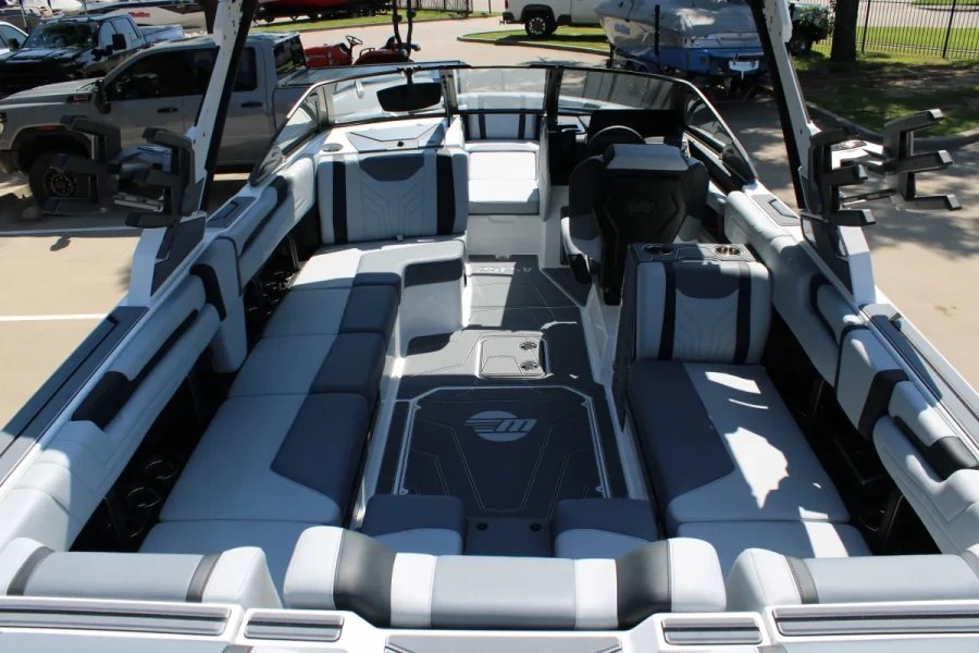 2026-malibu-wakesetter-25-lsv-138008-image10.webp