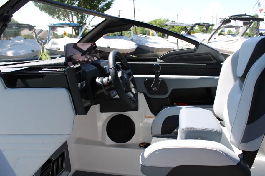 2026-malibu-wakesetter-25-lsv-138008-image11.webp