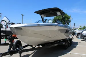 2026-malibu-wakesetter-25-lsv-138008-image3.webp