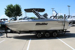 2026-malibu-wakesetter-25-lsv-138008-image4.webp