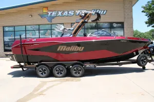 2026-malibu-wakesetter-25-lsv-138010-image0.webp