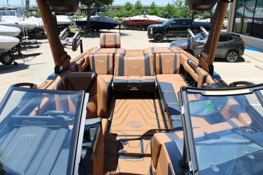 2026-malibu-wakesetter-25-lsv-138010-image15.webp