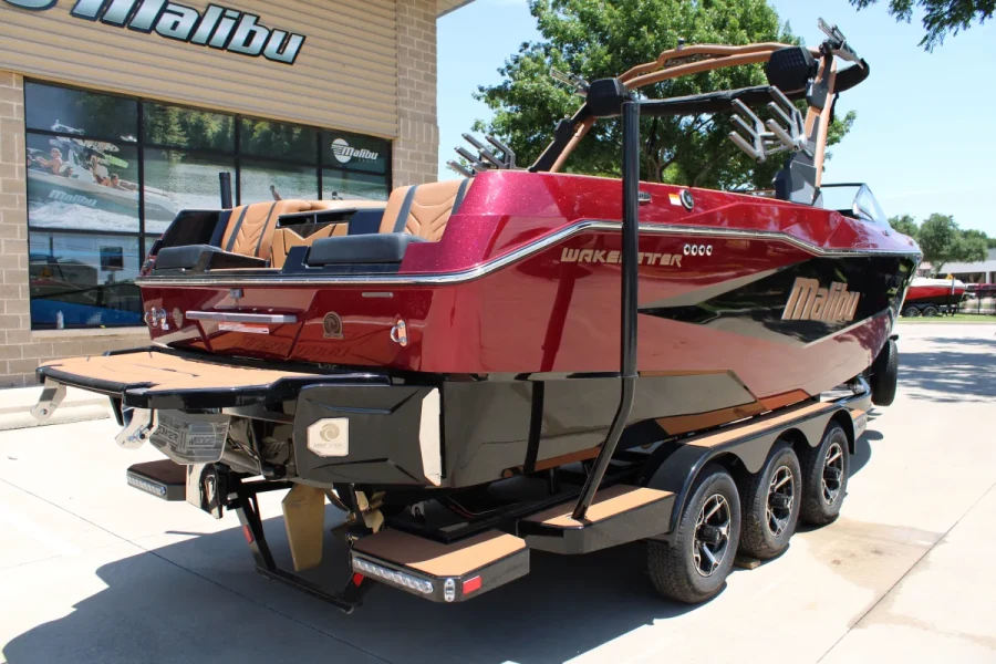 2026-malibu-wakesetter-25-lsv-138010-image6.webp