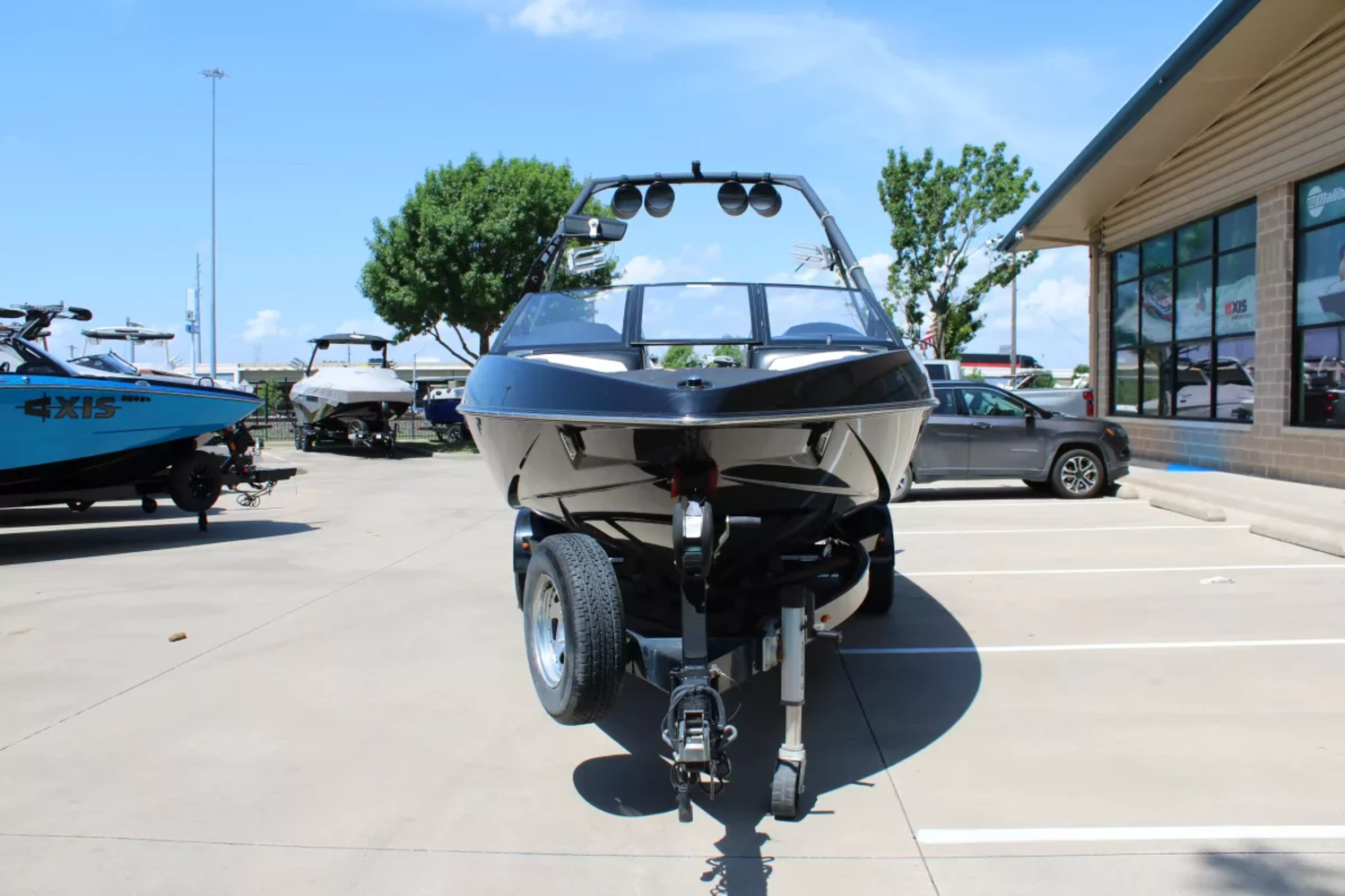 2014 Axis T22