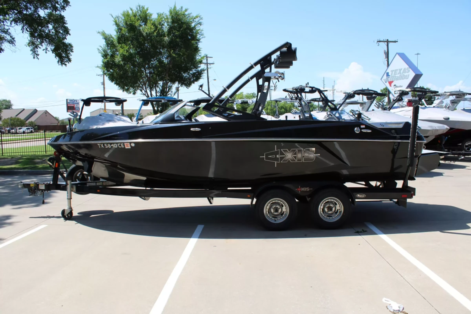 2014 Axis T22