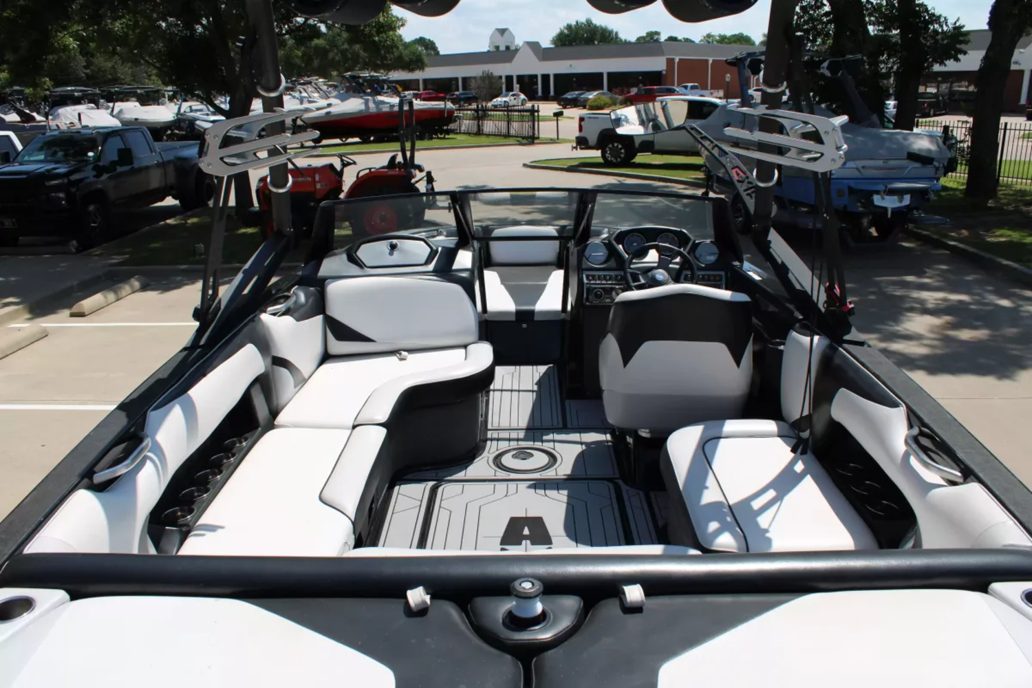 2014 Axis T22