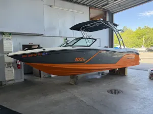 2016-mastercraft-nxt22-138016-image0.webp