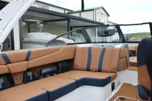 2026-malibu-wakesetter-22-lsv-138030-image10.webp