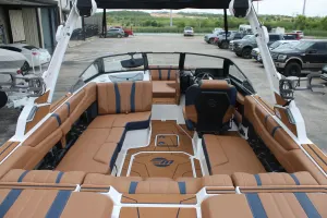 2026-malibu-wakesetter-22-lsv-138030-image9.webp
