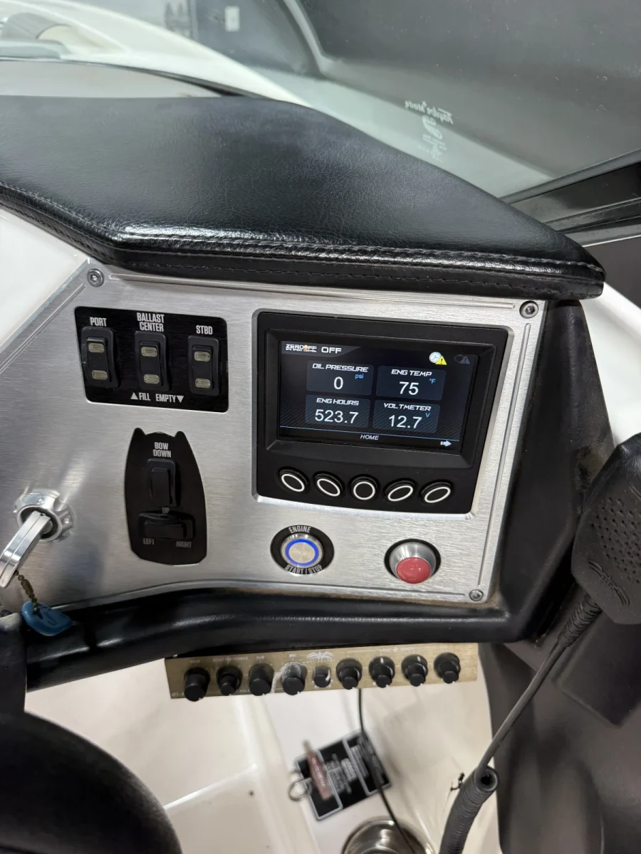 2017-mastercraft-nxt22-138034-image8.webp