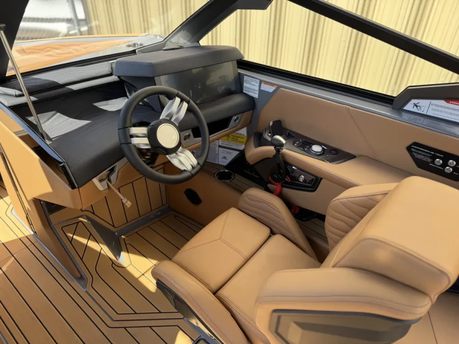 2026-nautique-g23-138045-image3.webp