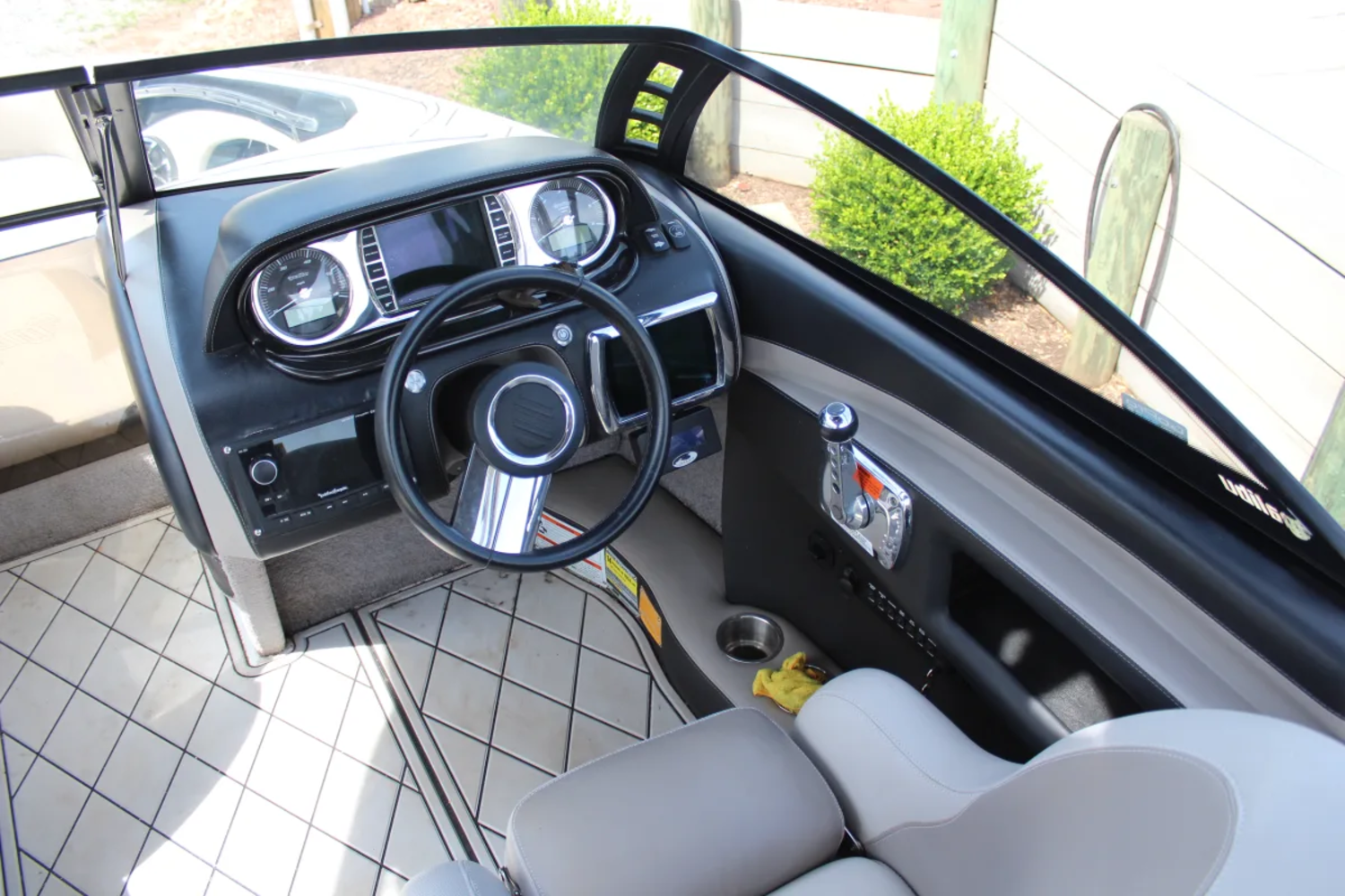 2012 Malibu VLX! Fresh new upgrades! 