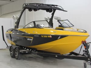 2015-malibu-wakesetter-23-lsv-138065-image2