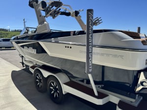 2023-malibu-wakesetter-24-mxz-138068-image6