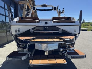 2023-malibu-wakesetter-24-mxz-138068-image7