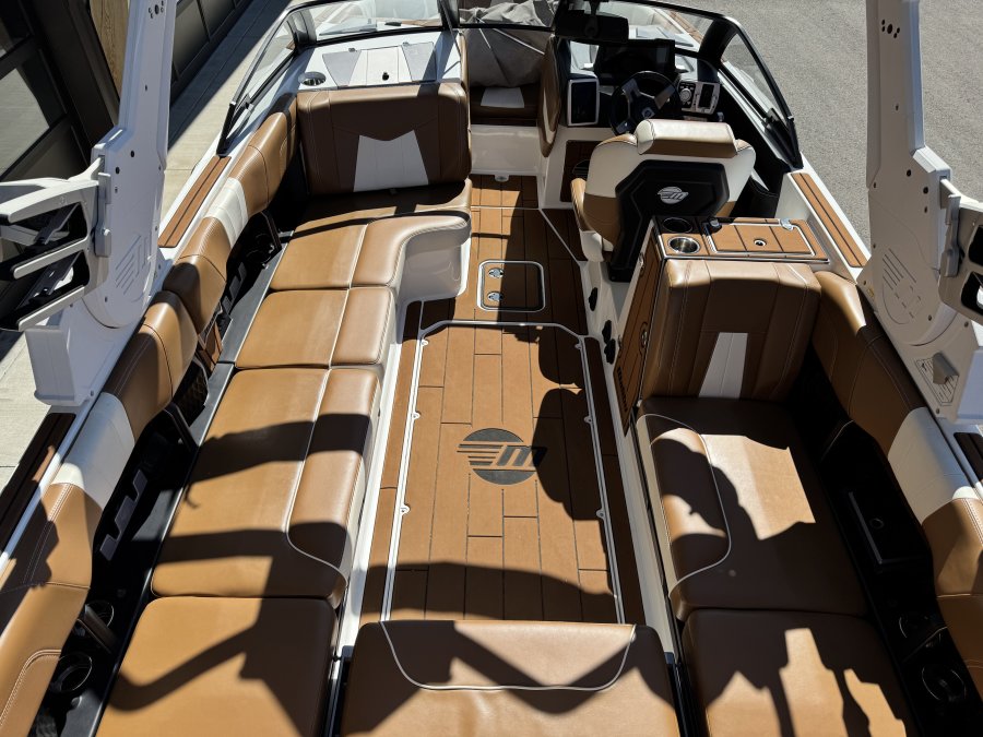 2023-malibu-wakesetter-24-mxz-138068-image9