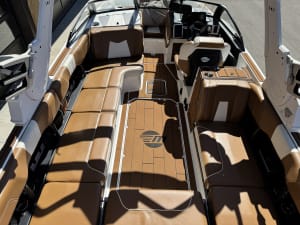 2023-malibu-wakesetter-24-mxz-138068-image9