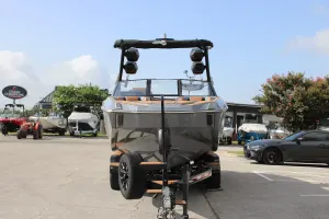 2026-malibu-m242-139116-image2.webp
