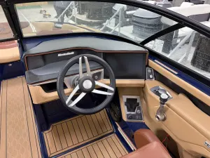 2025-mastercraft-xt22-139450-image15