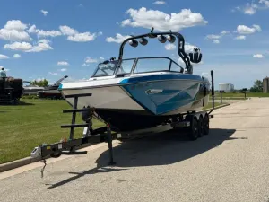2021-nautique-g25-140064-image0.webp