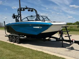 2021-nautique-g25-140064-image1.webp