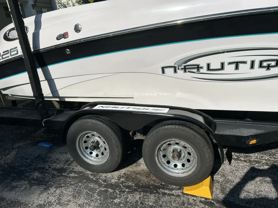 2003-nautique-air-nautique-226-140069-image2.webp