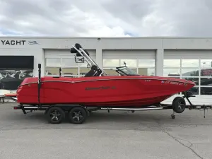 2021-mastercraft-nxt24-140075-image1.webp