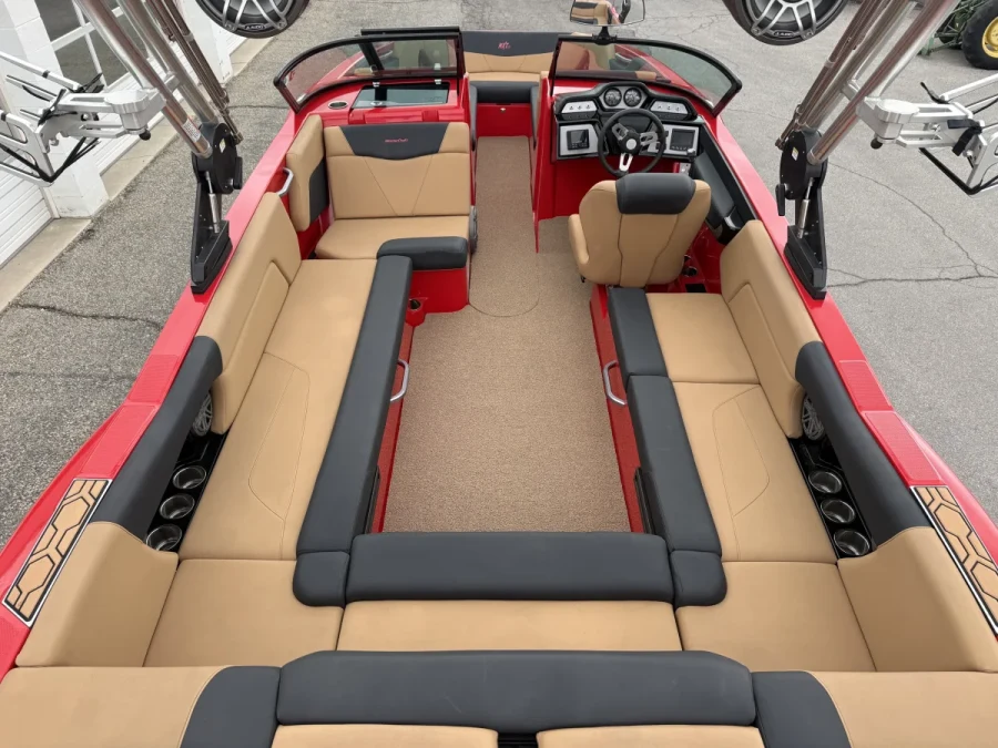 2021-mastercraft-nxt24-140075-image13.webp
