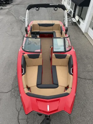 2021-mastercraft-nxt24-140075-image8.webp
