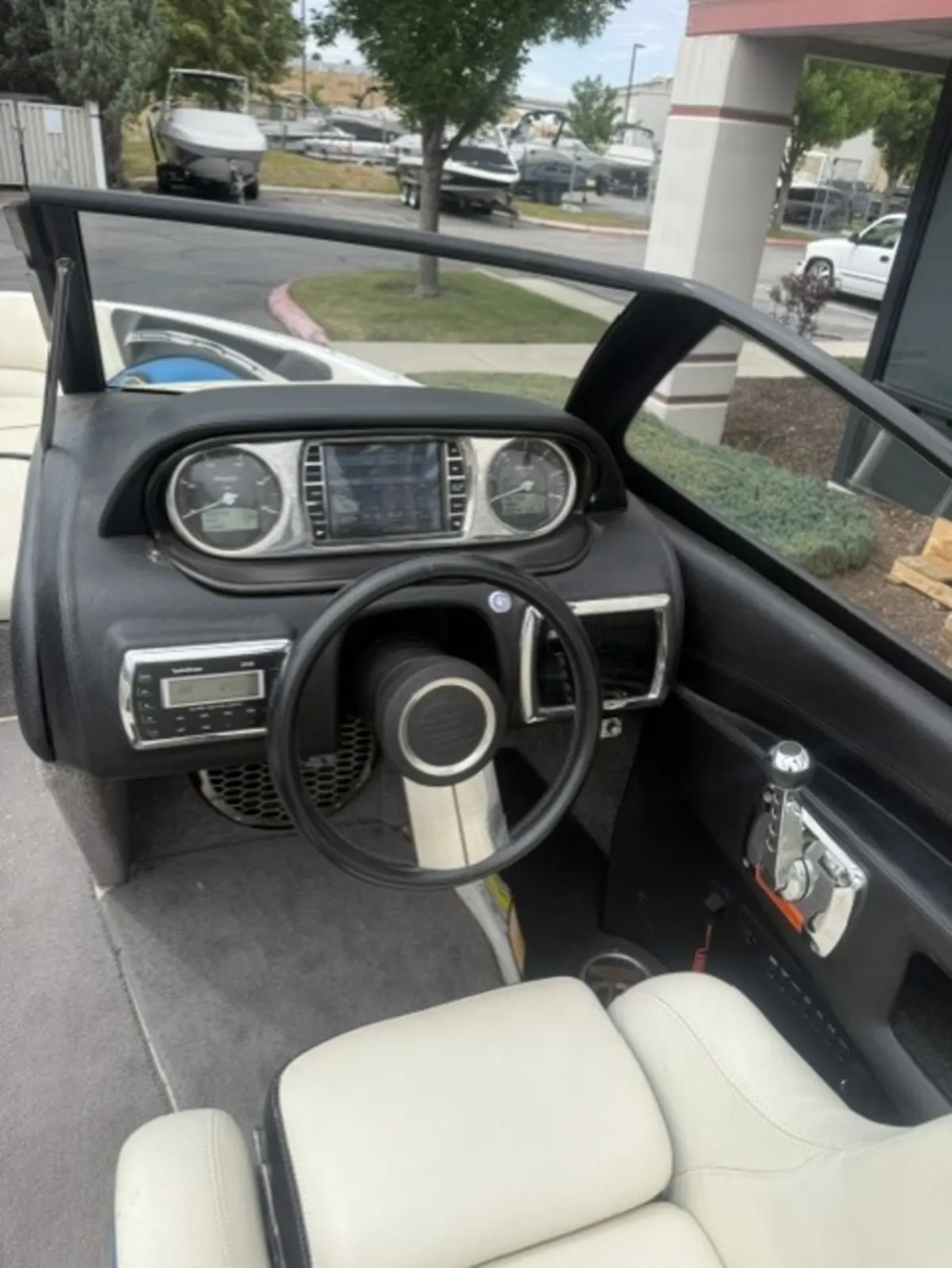 2014 Malibu Wakesetter 21 VLX