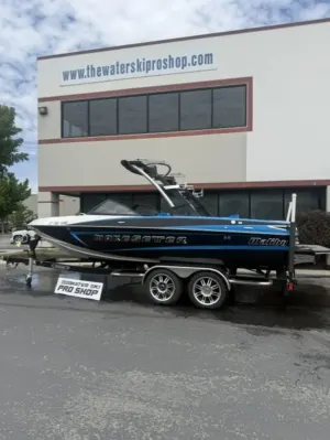 2014-malibu-wakesetter-vlx-140080-image6.webp
