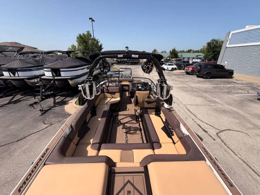 2019-moomba-makai-140084-image3.webp