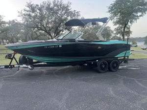 2018-mastercraft-xt23-140086-image0.webp