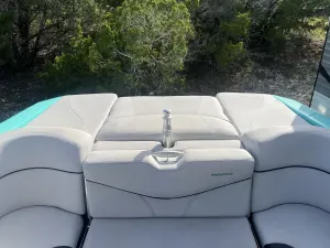 2018-mastercraft-xt23-140086-image11.webp