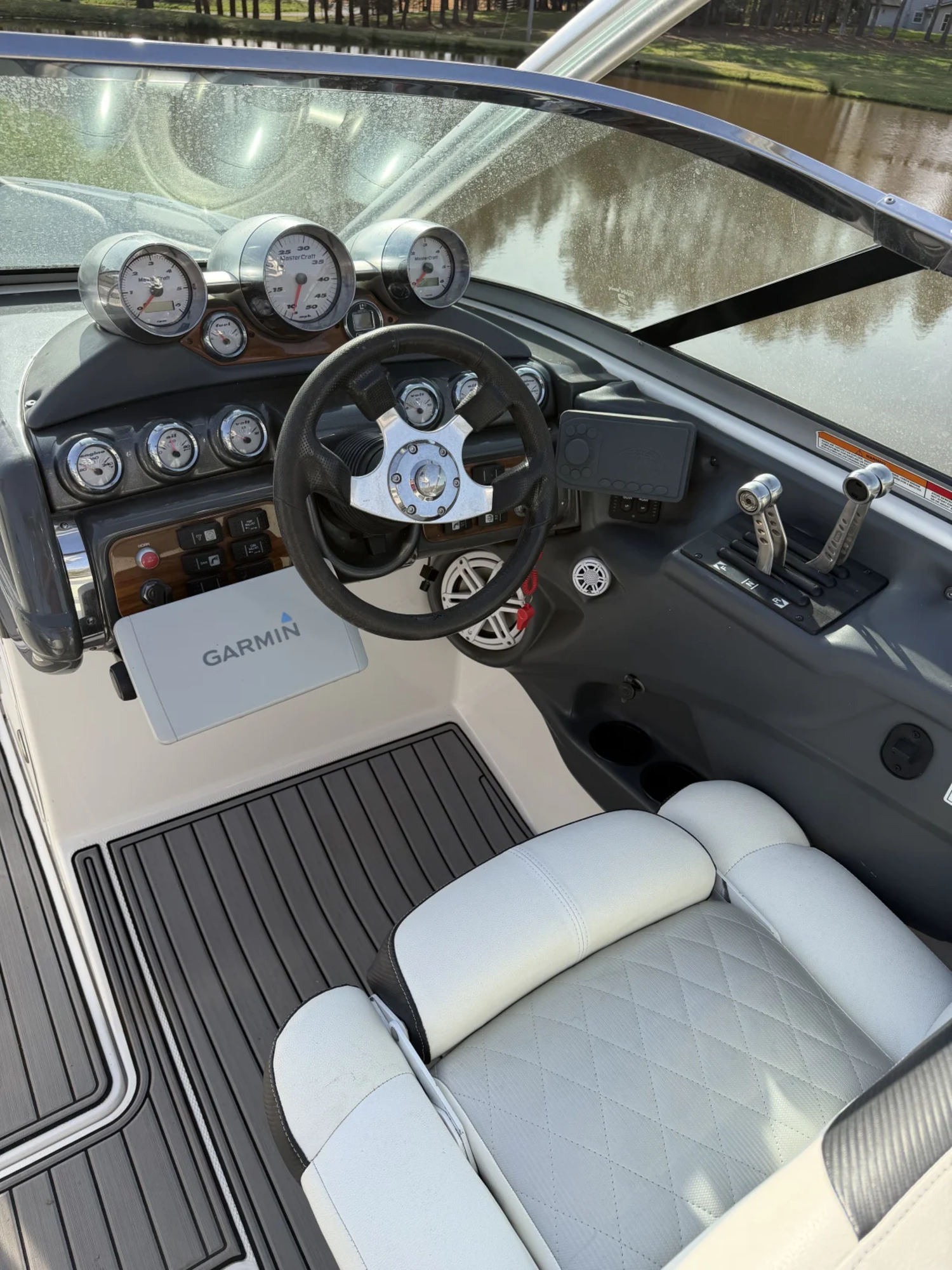 2005 Mastercraft Boats X80