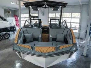 2026-nautique-g23-140096-image3