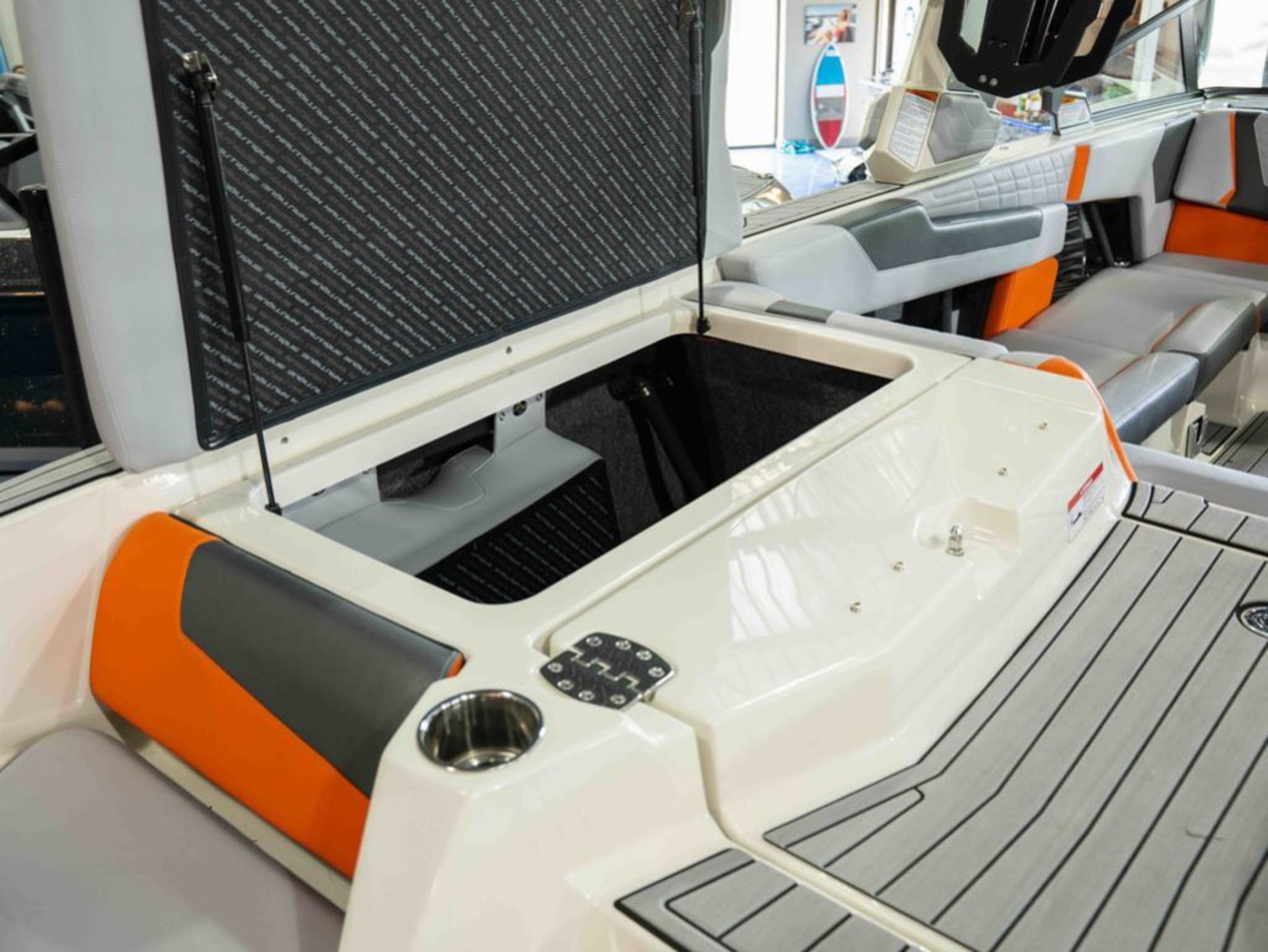2024 Nautique Super Air Nautique G23