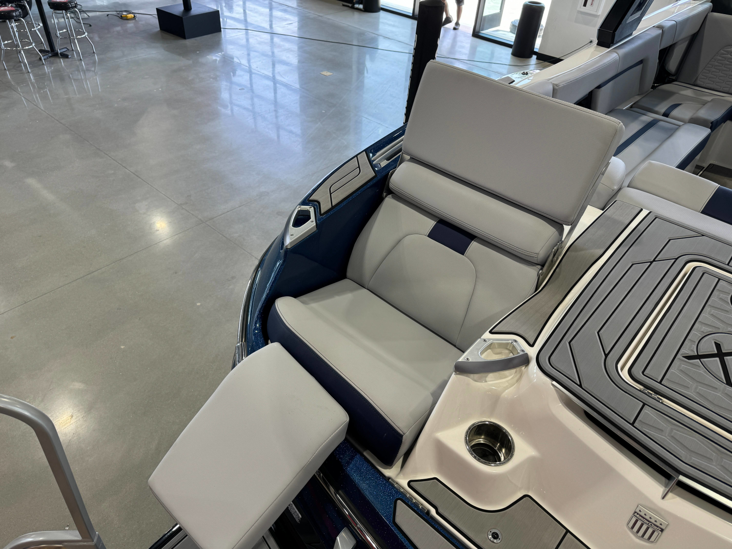 2022 MasterCraft X24