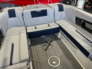 2022-mastercraft-x24-140103-image17